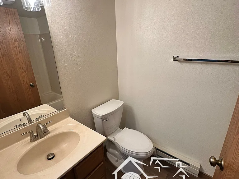 1525 Arboretum Dr — Photo 19