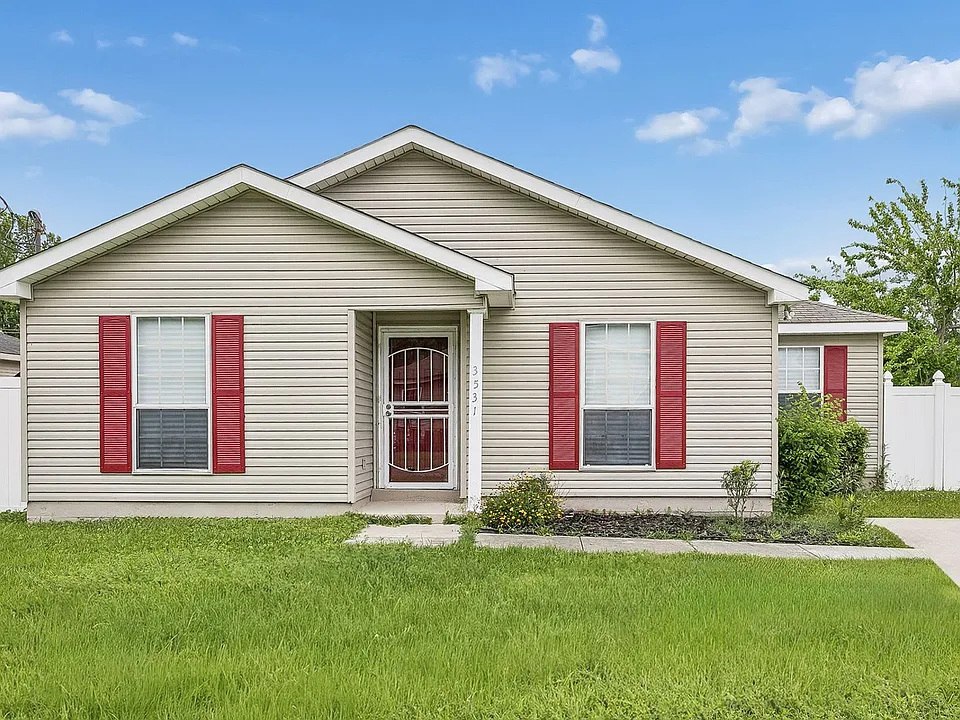3531 Adrian St