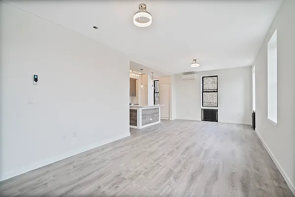 Rented by Avenue Sotheby's International Realty | media 30