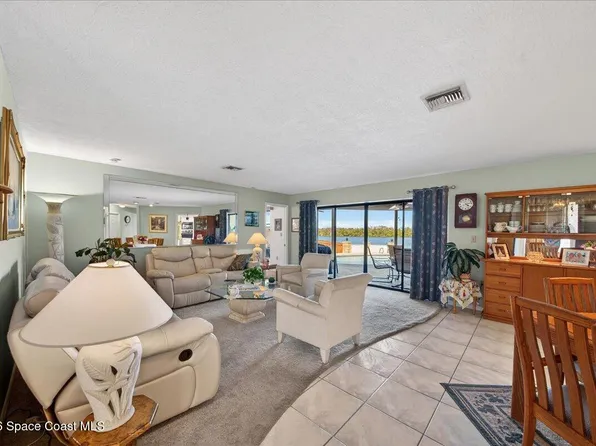 2530 Sykes Creek Dr, Merritt Island, FL 32953