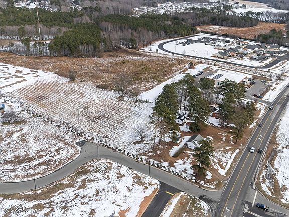 4th image of 3126 Tramway Rd