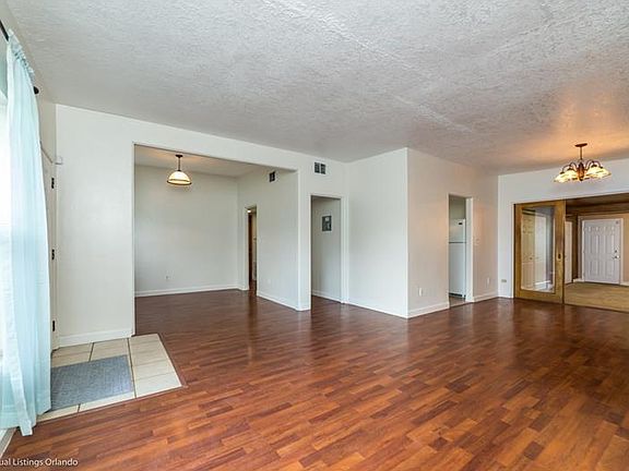 4th image of 5958 Mimosa Dr