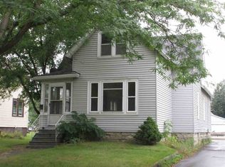 1003 Lincoln St, Green Bay, WI 54303