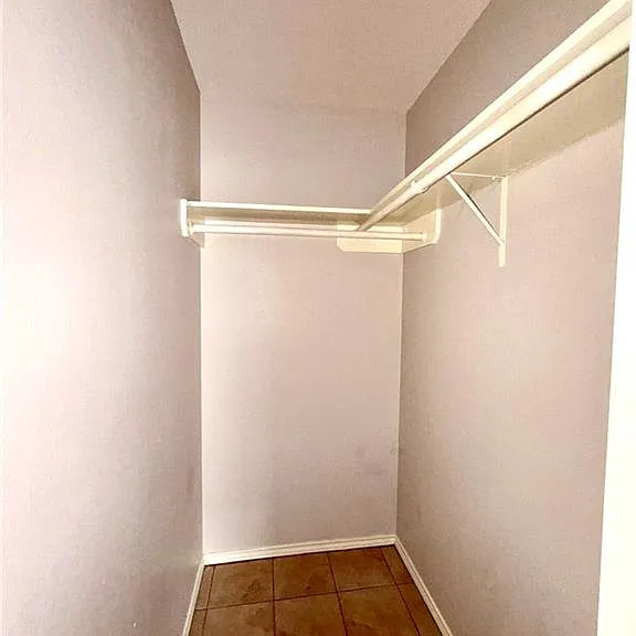 1804 S Linden St — Photo 14