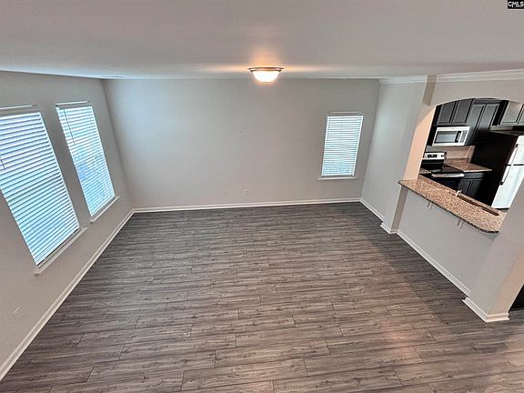 4th image of 25 Haigler Ct