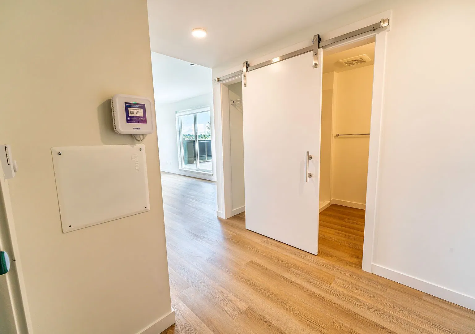 Stone Row Apartments — Photo 4