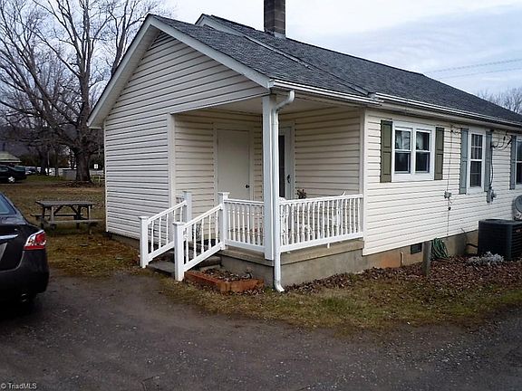 2nd image of 8873 W Pine St