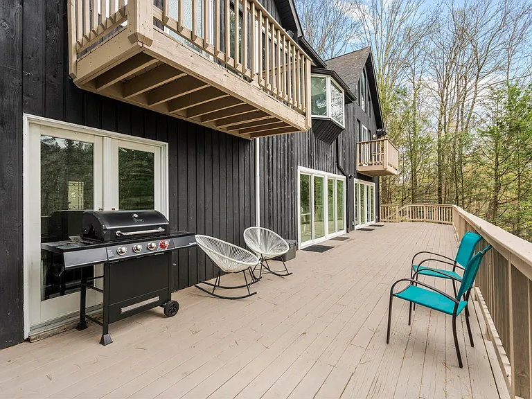 25 Hillside Dr — Photo 9