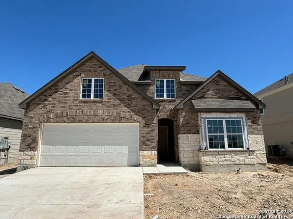 110 Beveridge Rd, Seguin, TX 78155