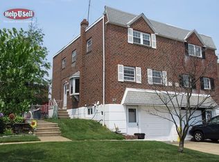 154 Ridgefield Rd, Philadelphia, PA 19154