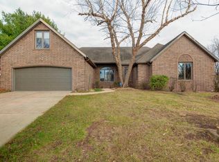 1099 E Pendleton Pl, Springfield, MO 65810