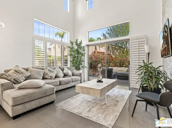 324 Ameno Dr W, Palm Springs, CA 92262