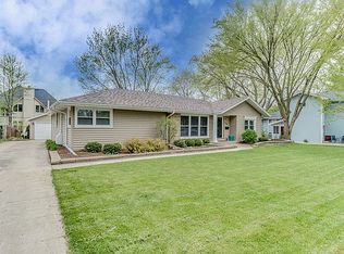 515 S Wright St, Naperville, IL 60540