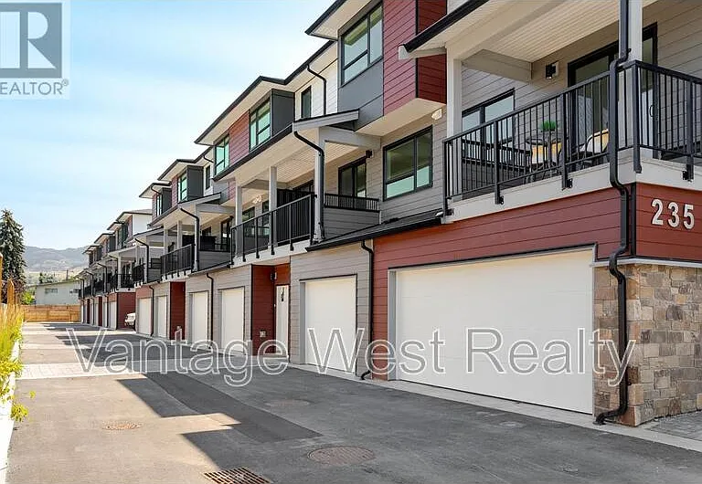 235 Taylor Rd #2 — Photo 1