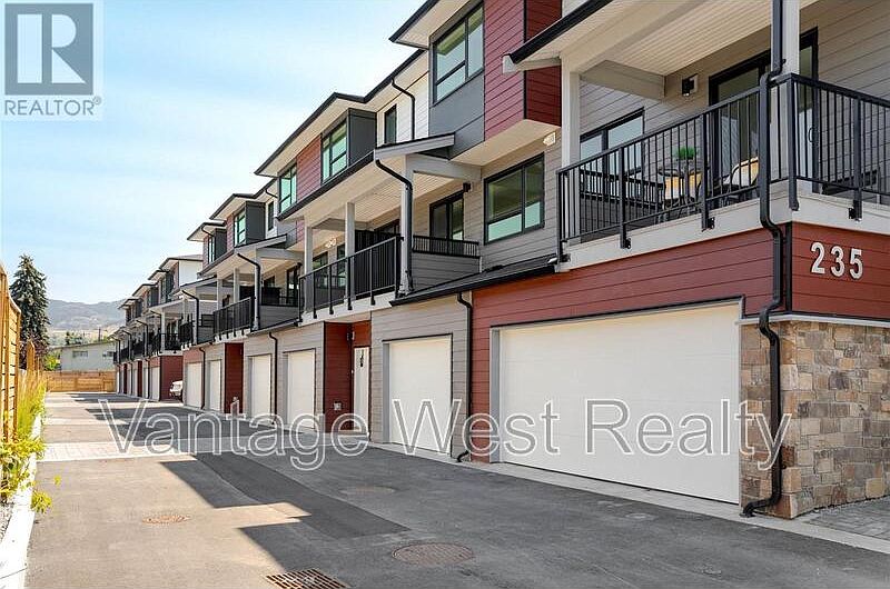 1st image of 235 Taylor Rd #2