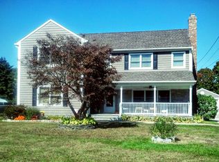 941 Maple St, Bohemia, NY 11716