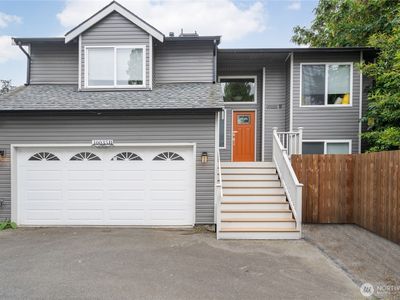 10035 61st Ave S APT B, Seattle, WA, 98178