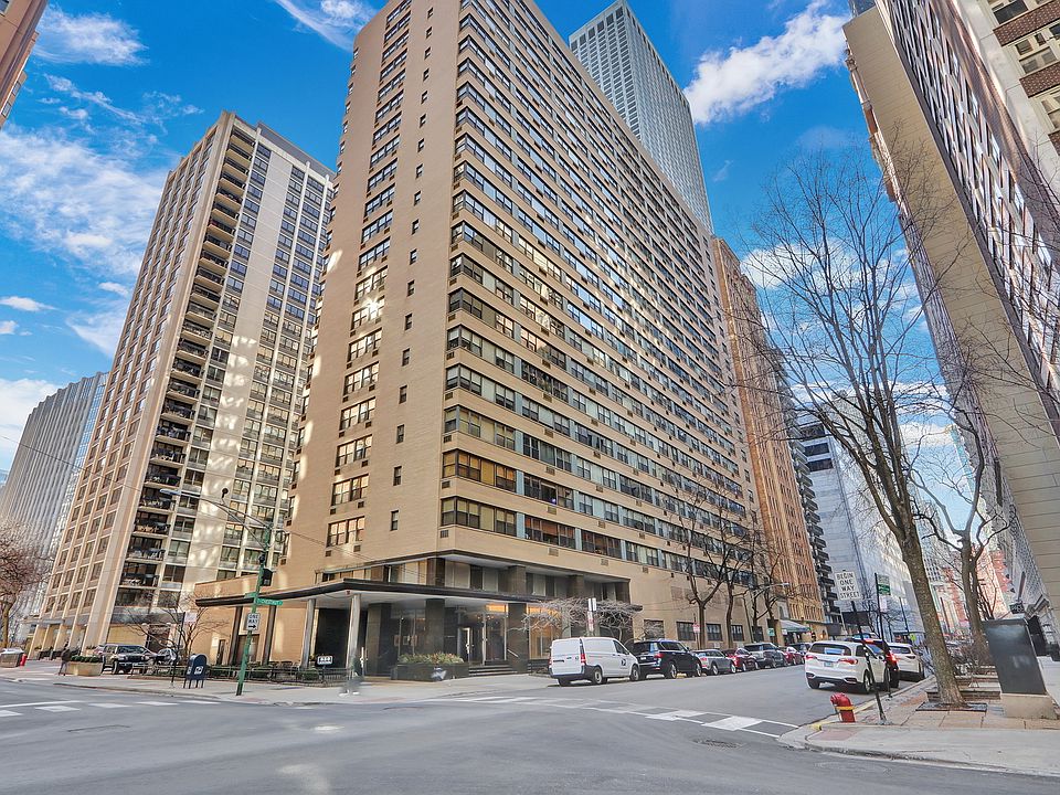1st image of 850 N Dewitt Pl APT 9D