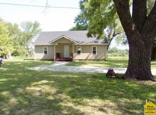 28475 Morton Rd, Green Ridge, MO 65332