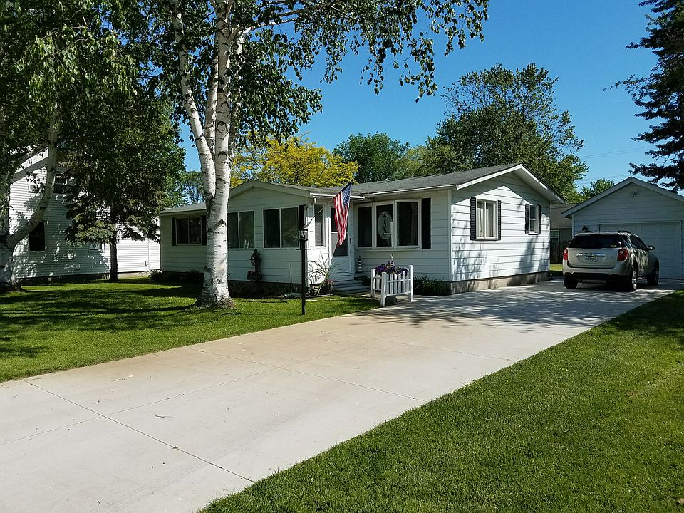 1st image of 337 S Parkway Dr