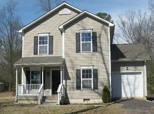 107 Santa Maria Ave, Colonial Beach, VA 22443