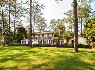 706 Cherokee Cir, Waycross, GA 31501