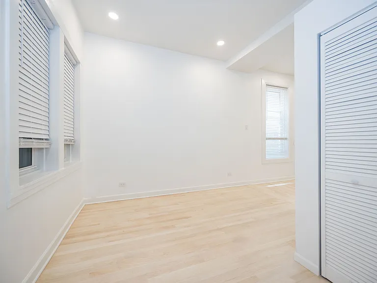 1247 N Cleaver St #1R — Photo 11