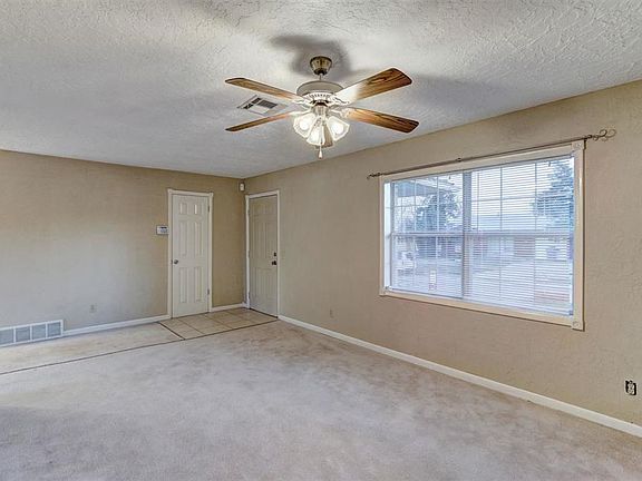 5th image of 5701 NW Ash Ave