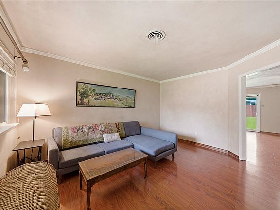 3rd image of 5506 Cheshire Ln