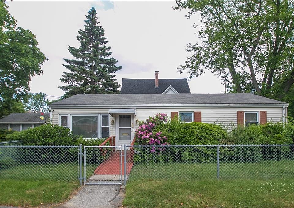 1st image of 1 Dyer Ave