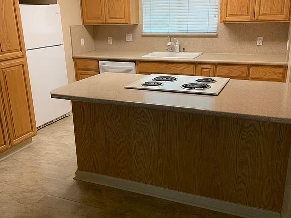 5th image of 674 Mohican Dr