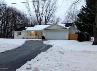 7286 Fruit Ridge Ave NW, Sparta, MI 49345