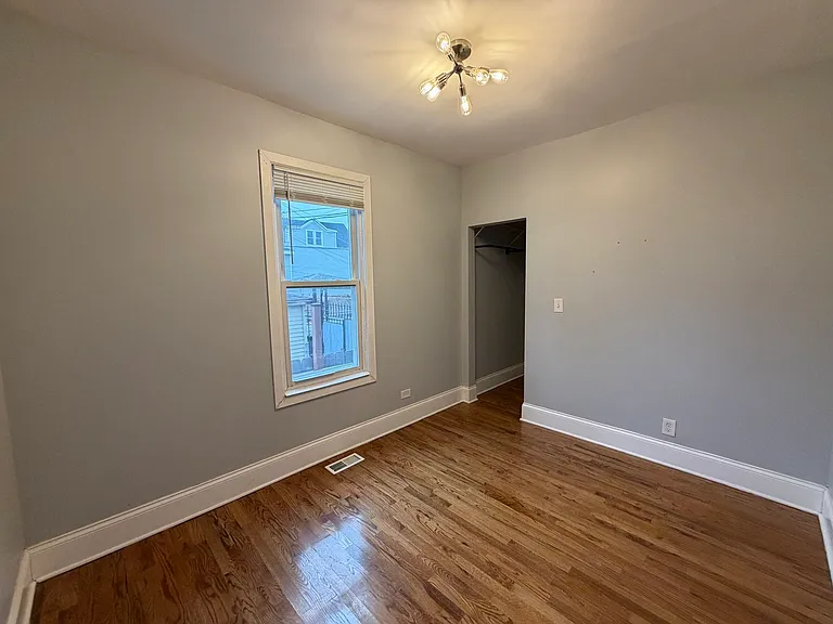 3614 W George St #2R — Photo 7