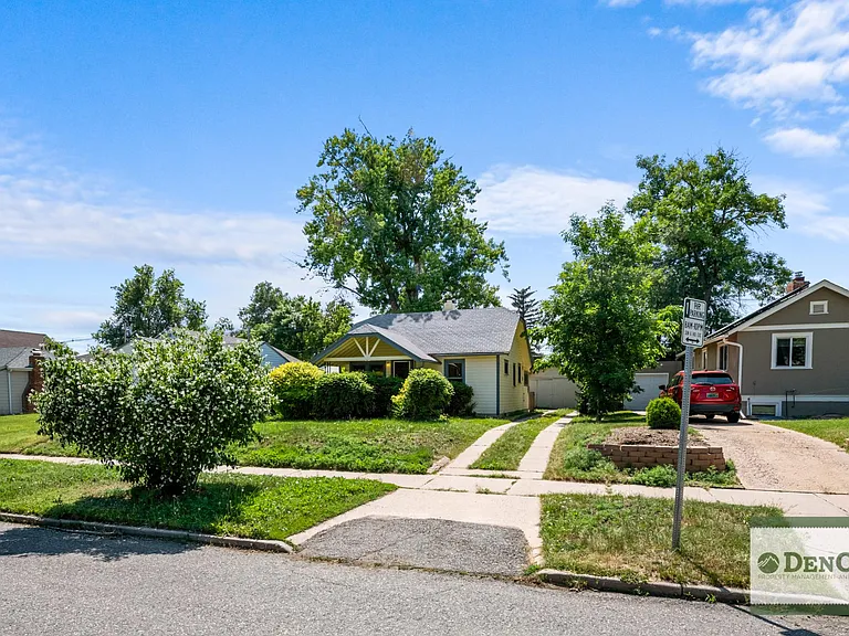 2251 S Williams St — Photo 3