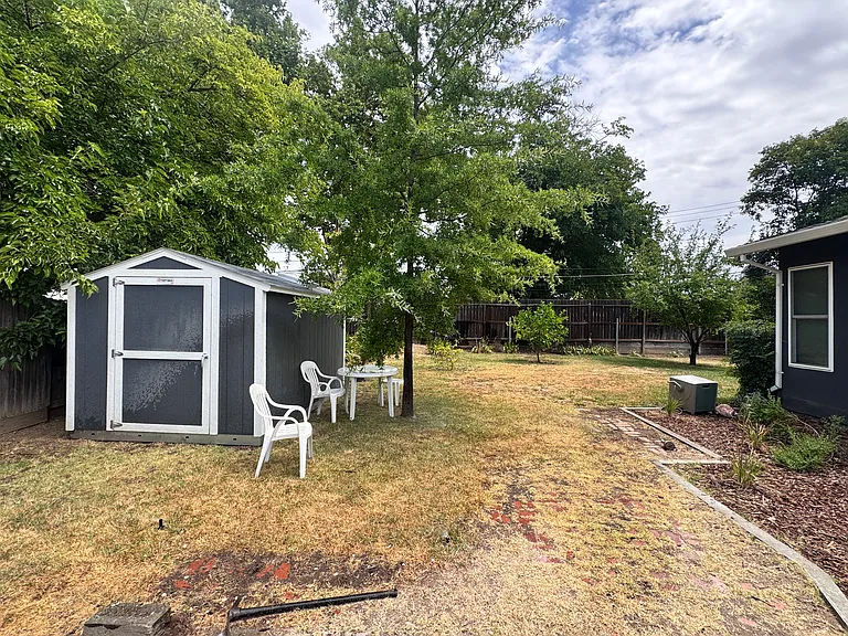 2508 Greenfield Way — Photo 29