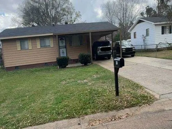 902 N Bennett St, Crystal Springs, MS 39059