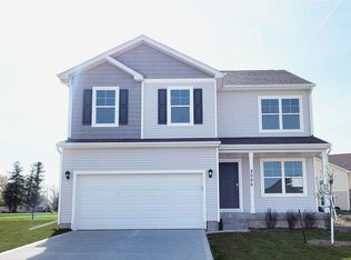 3310 Dreusicke Dr, Coralville, IA 52241