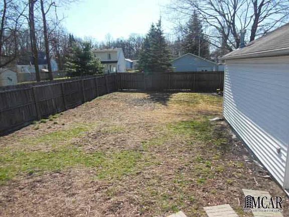2nd image of 3567 Dorr St