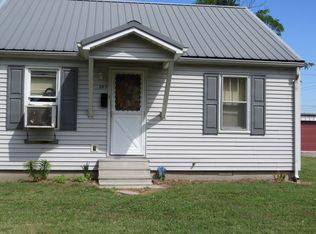 205 W Pine St, East Prairie, MO 63845
