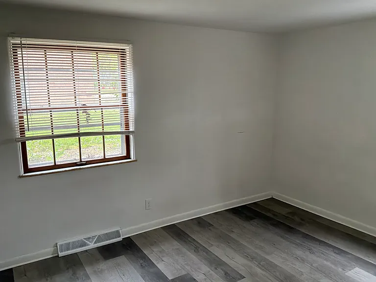 5020 Forest Park Pl #2 — Photo 12