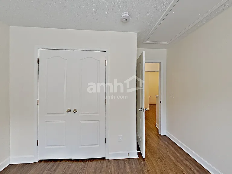 114 Judson Dr — Photo 14