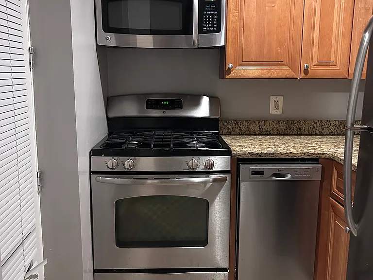 Granite and stainless steel kitchen