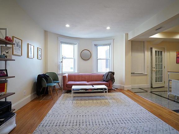 5th image of 69 Babcock St APT 4M