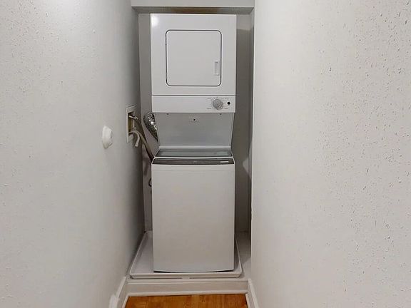 In-Home Washer & Dryer In Select Homes