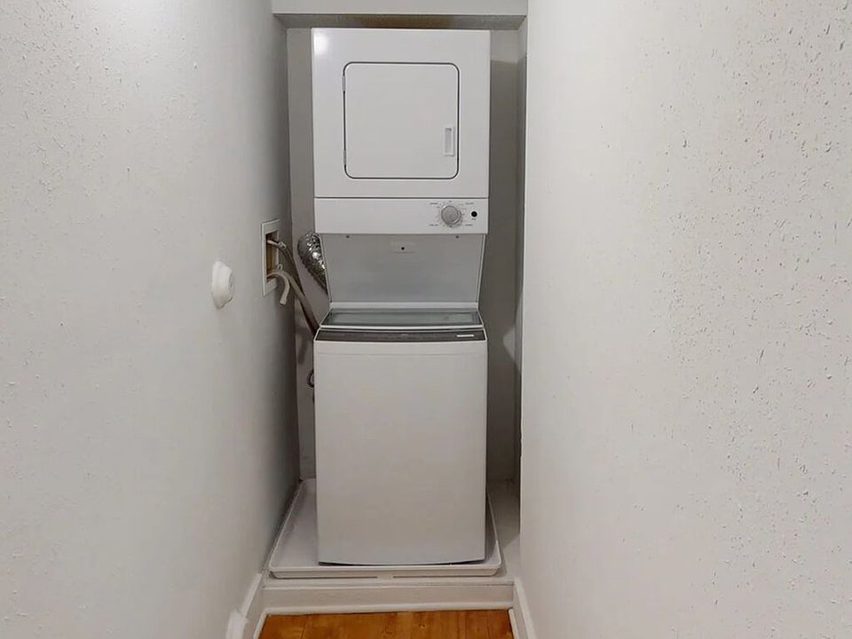 In-Home Washer & Dryer In Select Homes