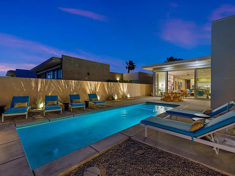 929 Bernardi Ln — Photo 6