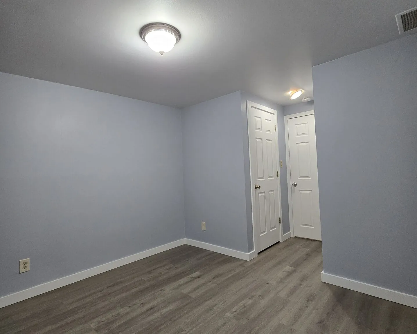 3 bed, 1160 sqft, $3,500 — Photo 4