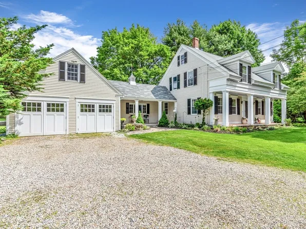 81 N Mill St, Holliston, MA 01746