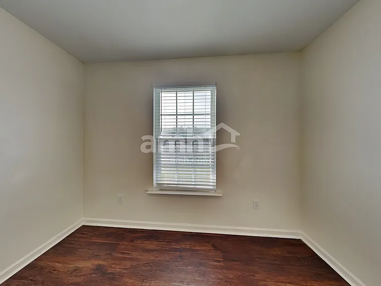 218 Bellport Dr — Photo 18