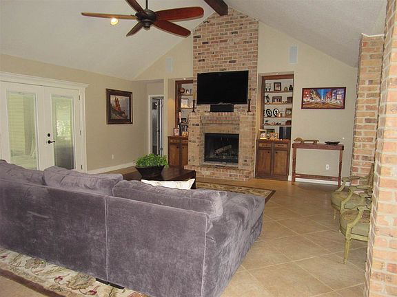 5th image of 8525 Evangeline Dr
